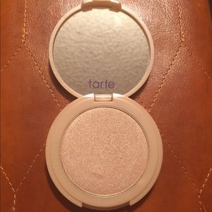 Tarte FULL SIZE "Exposed" Highlighter ✨